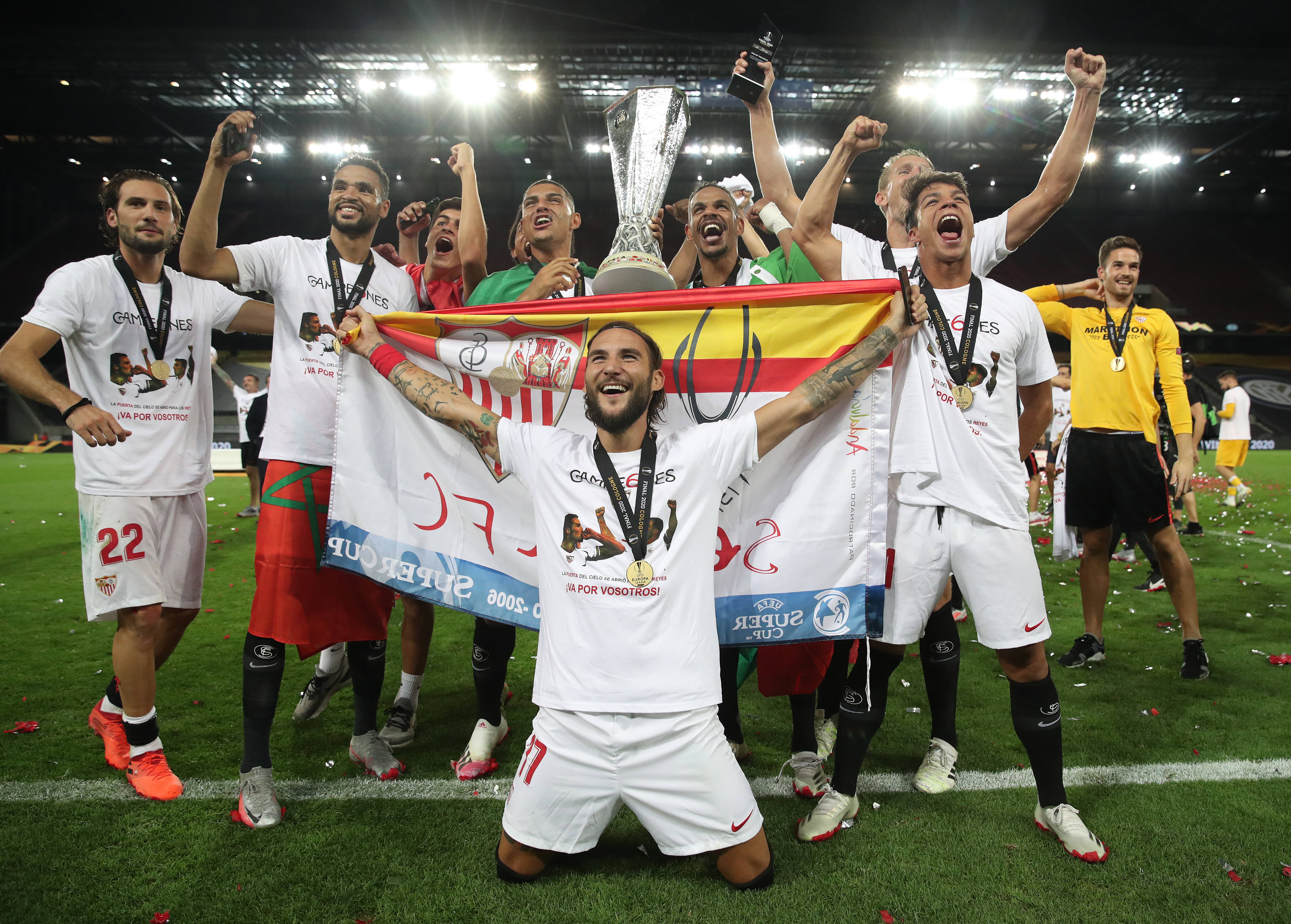 米兰体育网址-西甲中后场控球战术全面升级，增强比赛观赏性的简单介绍